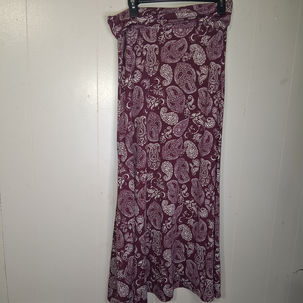 LuLaRoe Maroon and White Paisley Maxi Skirt
